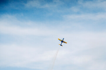 airplanes in the sky super tucano  esquadrão de fumaça