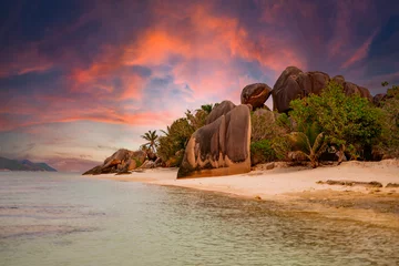 Fotobehang Anse Source D'Agent, La Digue eiland, Seychellen picturesque bright nature in Seychelles, granite stones on Anse de Source d’Argent beach, epic sunset