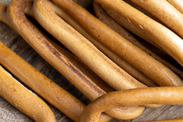 Wheat dried crispy long bagels