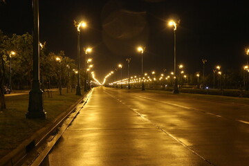 Utthaya Road, Bangkok - Nakhon Pathom at night