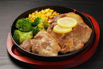 ポークステーキ