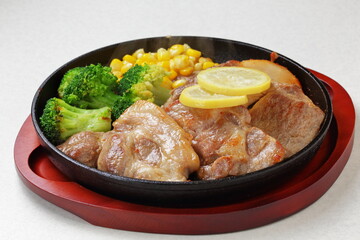 ポークステーキ