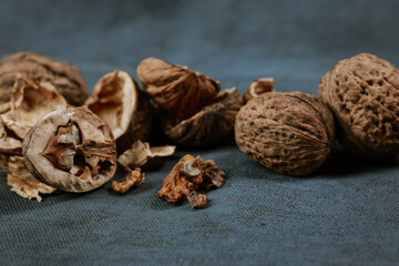 peeled walnut pieces on the table