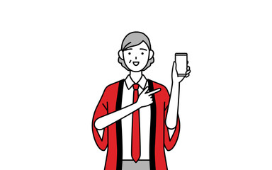 スマホのキャッシュレス・オンライン決済を勧める赤い法被を着た販売員のシニア女性