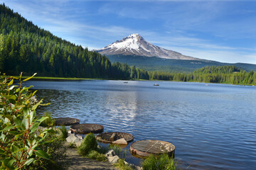 mirror lake, Mount Hood a potentially active stratovolcano near portland , oregon, usa, Glaciers and snowfields cover most of  mountain, Mount Hood is within the Mount Hood National Forest