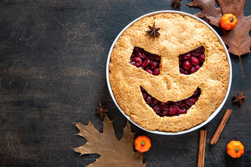 Obraz na płótnie Canvas Halloween food. Halloween cake. Halloween homemade cakes. Autumn theme. Delicious homemade cherry pie for halloween