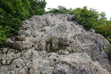 Mount Tanigawa is One of Japan’s famous 100 mountains. Mount Tanigawa, Tanigawadake is a craggy, rugged mountain found on the border of Gunma and Niigata prefectures in northern Minakami.