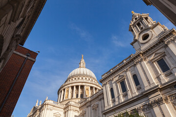 Fototapeta na wymiar Saint Paul Cathedral under blue sky on a daytime, London