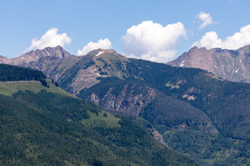 Fototapeta na wymiar Landscapes in Vail Colorado, Summer Season in Colorado, Beautiful Landscapes on Mountain Tops