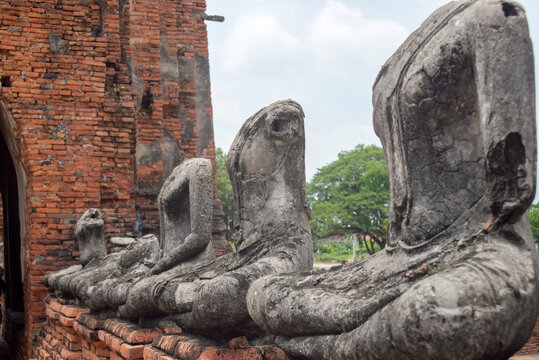 An Ancient Buddha statues, which was broen down, leaving only the body