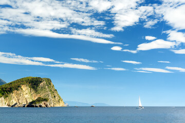 Naklejka premium Beautiful summer landscape of the bay of the Budva Riviera on the Adriatic coast, Montenegro