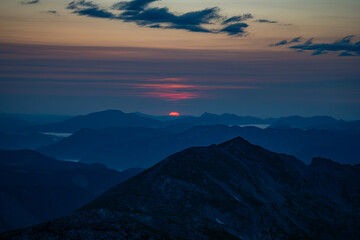 Obraz premium Sonnenaufgang im Hochschwab Gebiet