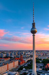 Fototapeta premium Sonnenuntergang über Berlin