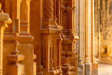 Zespół klasztorny Batalha Monastery w Portugalii, detale architektoniczne. Ze względu na unikatową wartość kulturową został wpisany na światową listę UNESCO. - obrazy, fototapety, plakaty