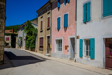 Dans le village de Saou dans la Drôme