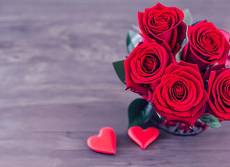 Red rose bouquet with gift tag