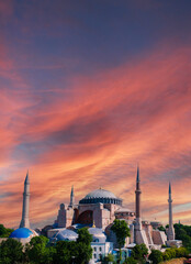Fototapeta na wymiar アヤソフィアの夕日　イスタンブール