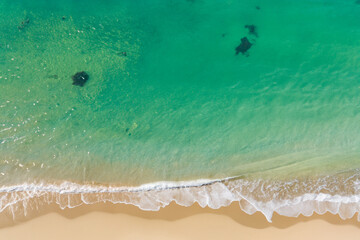 Fototapeta na wymiar Aerial Bliss: Stunning White Sands Beach from Above