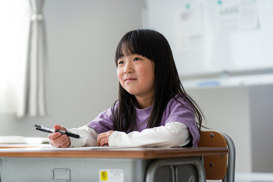 「勉学」の写真素材 | 2,928件の無料イラスト画像 | Adobe Stock