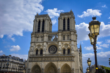 Fototapeta na wymiar Notre-Dame de Paris Cathedral on a Summer Day - France