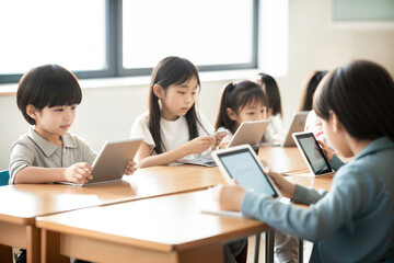 タブレットを使うアジア人の子どもたち、生成AI