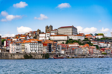 Porto, Portugal - 627682698