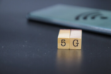 symbol of 5g advanced connection