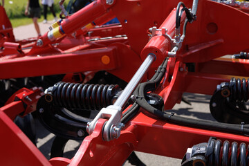 Hydraulic mechanisms of agricultural machinery and equipment. 