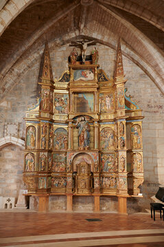 View of the altarpieces exhibition inside the church of San Esteban
