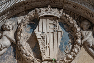 Sulmona, L'Aquila, Abruzzo. Fontana del Vecchio.