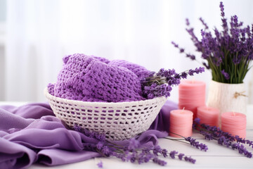 Fototapeta na wymiar Lavendel mit Stricken