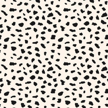 Abstract animal skin vector seamless pattern. Simple texture with irregular brush spots, dots, strokes. Cute black and white background. Wild leopard print. Minimal repeat design for decor, wrapping
