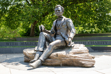 Abraham Lincoln Statue in Louisville, Kentucky, USA, Waterfront park