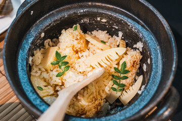 出来立てのたけのこご飯