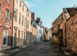 Fototapeta premium The street view of the townhouses and avenue of the old town of Durham