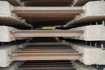 TRAVERSES DE CHEMIN DE FER EN BÉTON BIBLOCS (BLOCHETS)