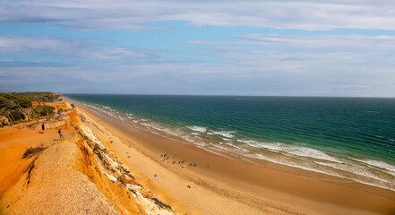 beautiful viewpoint in Olhos de Agua to the falesia beach