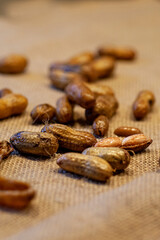Boiled peanuts in the shell with salt.