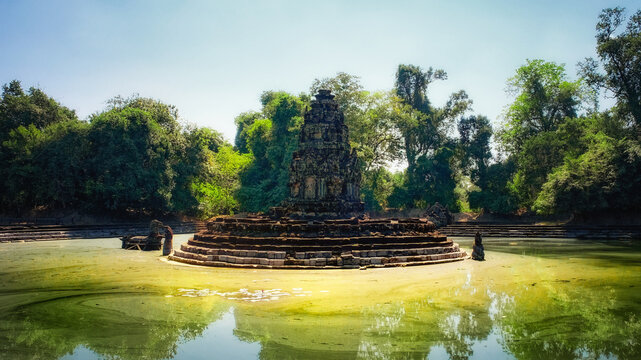 Jayatataka monument, a former Hindu royal temple now associated with Buddhist symbols, situated on an island in the center of baray, recreating the sacred Himalayan lake Anavatapta.