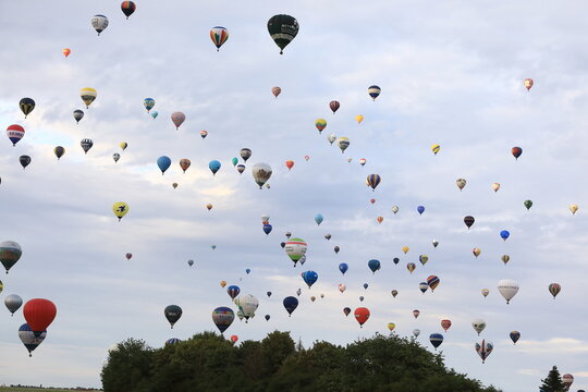 Montgolfi&egrave;res au GEMAB23 Grand Est Mondial Air Ballons 2023