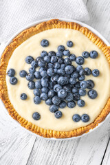 Pie with fresh blueberries