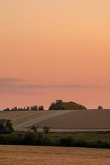 Fototapeta na wymiar sunset over the fields