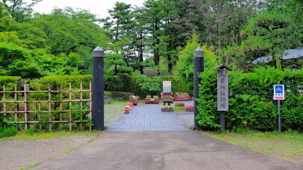 弘前城（7月曇天）植物園入口2