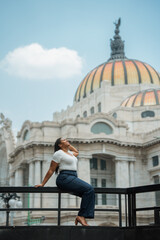 Fototapeta premium beautiful black girl traveling alone