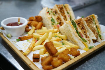 CHICKEN, CHICKEN BURGER, PIZZA, BROAST, FRIES, BARBECUE, BARBQ, CLUB, CLUCB SANDWICH, NUGGETS, SPAGHETTI, CHOAWMIN, SALAD, RUSSIAN SALAD, BONELESS, KHEER, SAUCE, FRIED BREAD, SOUP,  CHICKEN SOUP, COFF