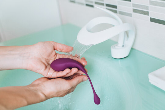 Hands washing vibro vaginal and anal massager Egg