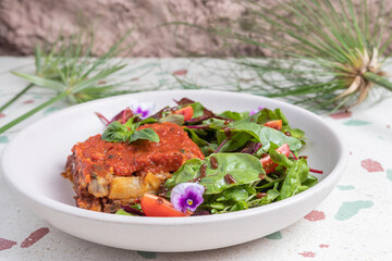 Lasaña vegana, a base de plantas