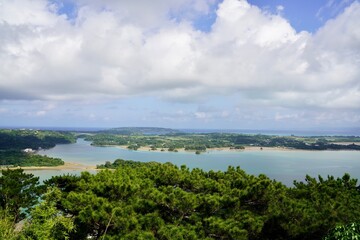 沖縄　今帰仁村羽地内海の風景