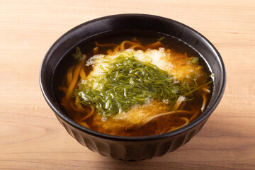 とろろ　めかぶ蕎麦