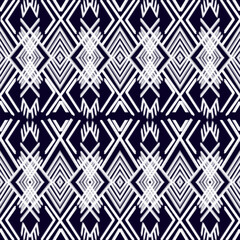 ikat ethnic seamless pattern. abstract ogee textured